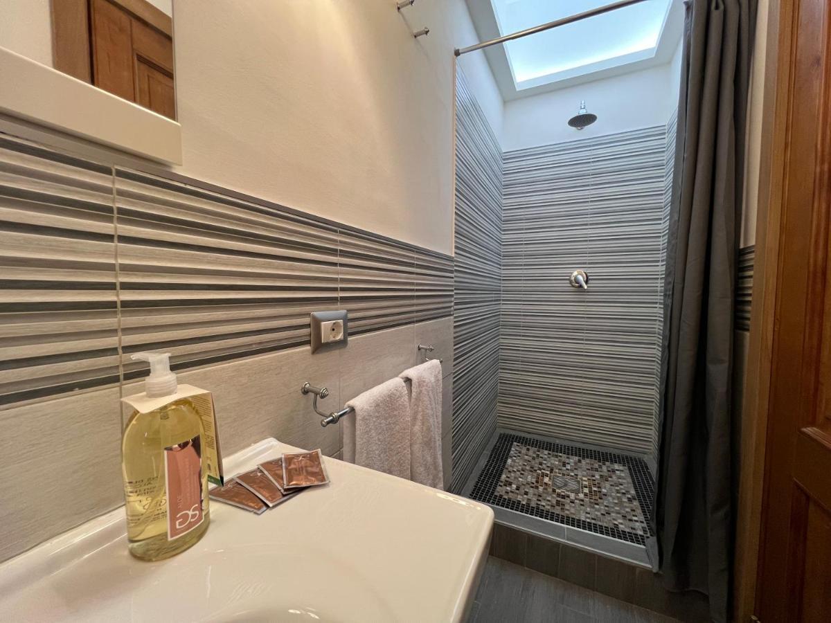 La Tua Casa Nel Centro Di Roma Apartment Exterior photo