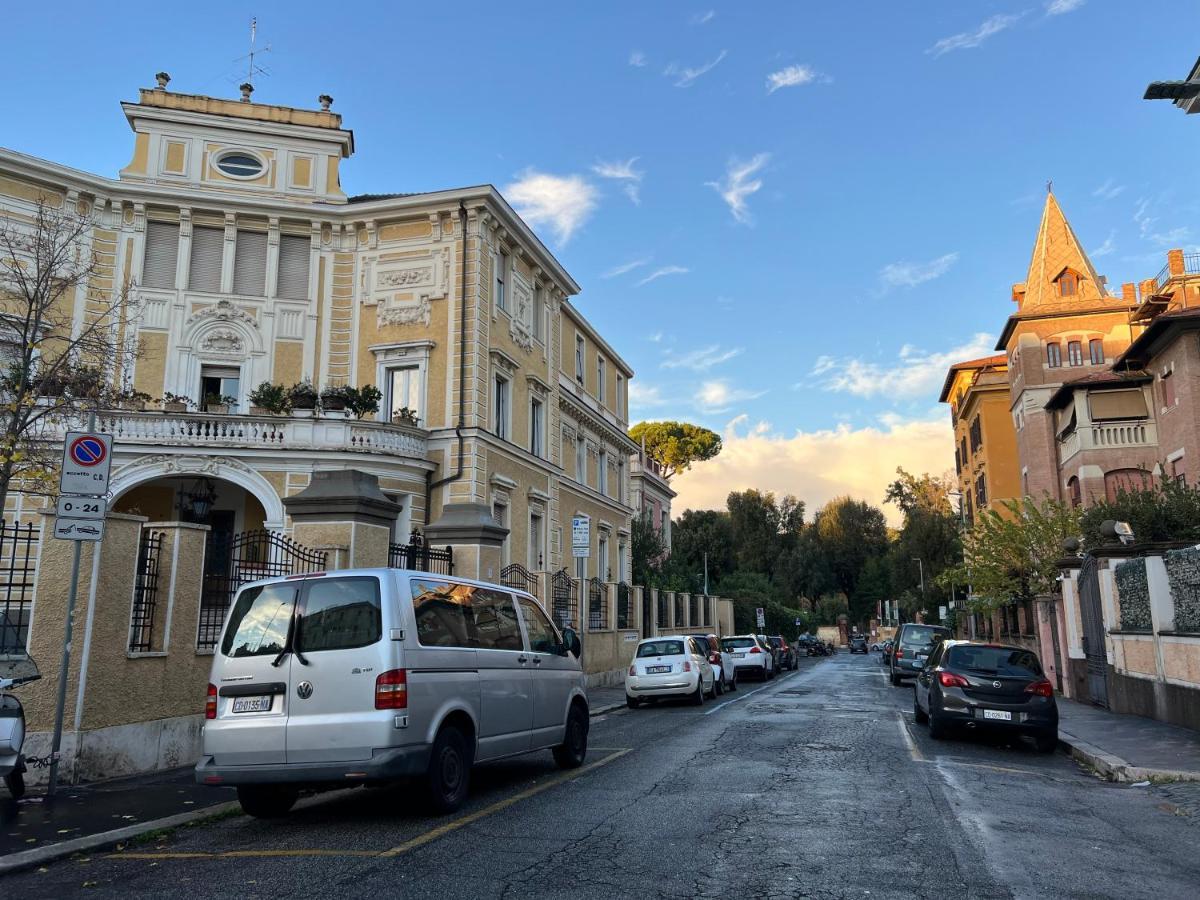 La Tua Casa Nel Centro Di Roma Apartment Exterior photo